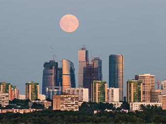    "-".  Dmitry A. Mottl   wikipedia.org