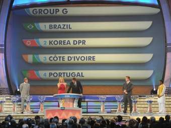  ©AFP   -2010