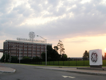  General Electric.   Matthiasb   wikipedia.org