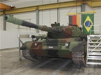 Leopard 1A5   .    maquina-de-combate.com